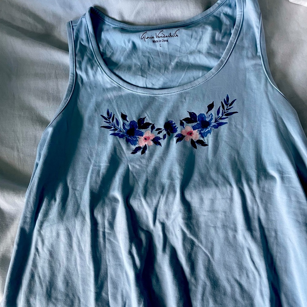 Gloria Vanderbilt tank sz L